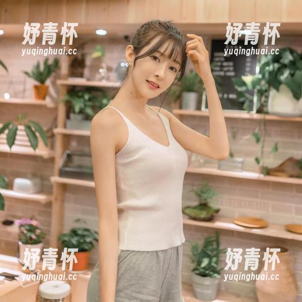 王羽杉 透纱白裙,王羽杉的无圣光作品带来的竟是这样的氛围。