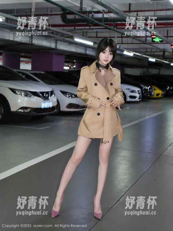 秀人网-乔娜娜 秀人网 - 女仆模式开启,别忘了下载乔娜娜的图包哦!