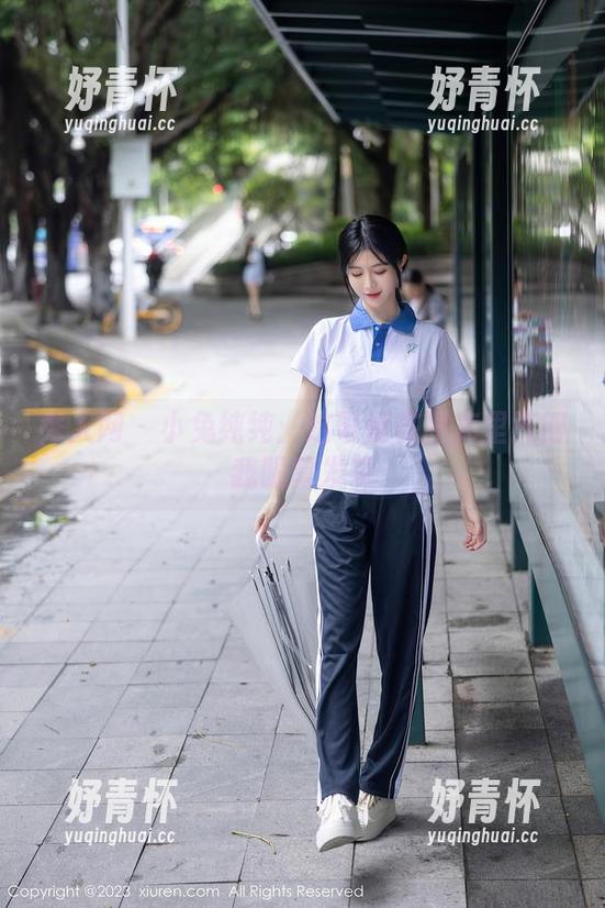 秀人网-小兔纯纯 秀人网 - 小兔纯纯:这可爱在图库里亮得我眼睛发花