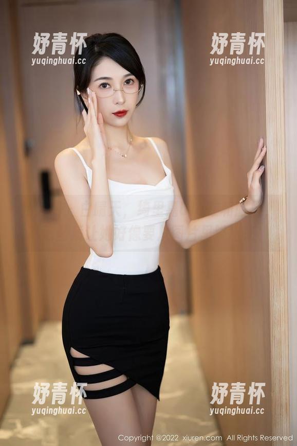 秀人网-绮里嘉Ula 秀人网 - 白晴天,绮里嘉Ula在和服里,高清画质让她好像要从图片里跳出来!