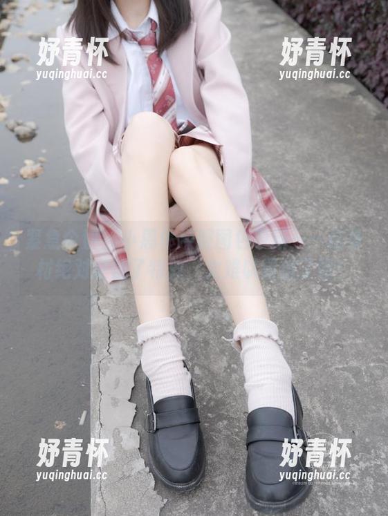 紧急企划-小恩 紧急企划 - 小恩体操服图包更新——这身材绝对是加了特效,太难以置信了吧!