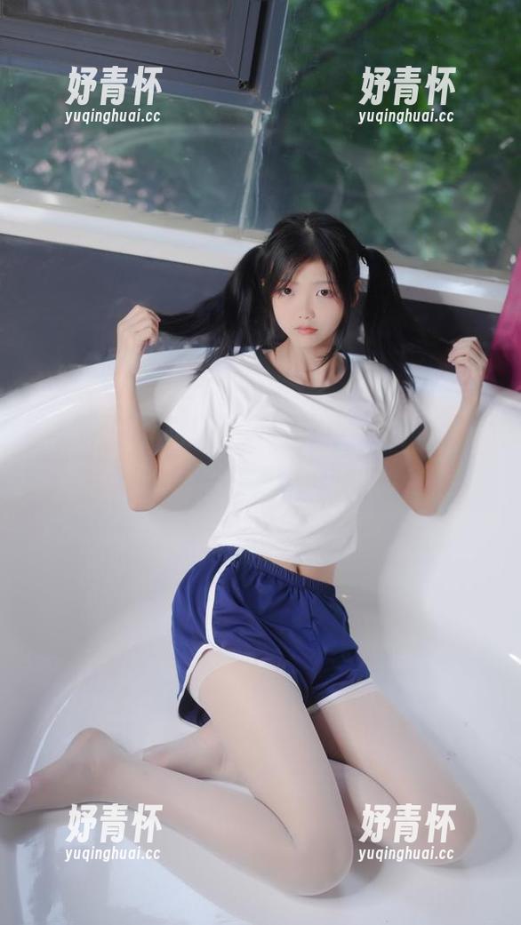 紧急企划-见希w 紧急企划 - 见希w的私房白丝黑丝小恶魔图包:恶魔其实挺可爱的