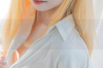 没有圣光包围的纸悦Etsu_ko，终于能在美图里和小蛋糕说悄悄话。