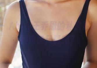 美媛馆 – Abby王乔恩的私房写真：办公桌也能风骚吗？