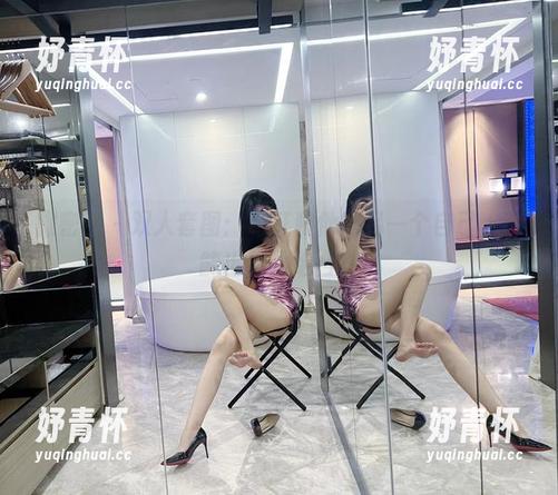 微密圈 - 双人套图：葛征和他的另一个自己，也能出双人组合！