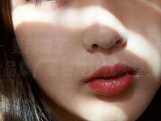蜜桃社 – 更新来了：冰露穿比基尼的新作品集，果然没让我失望！