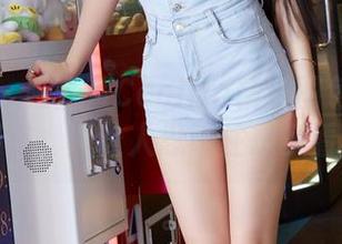 蜜桃社 – 陆萱萱Cecilia精选图包：秘书的姿态，真让人忍不住想多看几眼