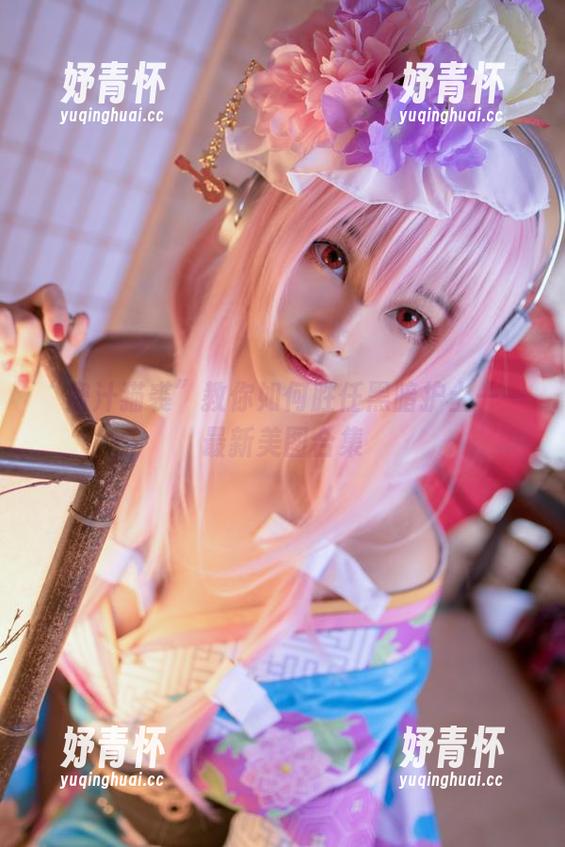 蜜汁猫裘 “蜜汁猫裘”教你如何胜任黑暗护士——最新美图合集