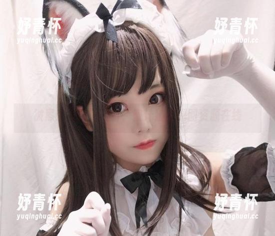 蜜汁猫裘 被黑亲王深深吸引,蜜汁猫裘原图资源在线