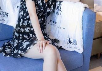 袜啵啵 – 最新款！稚予半脱袜子花絮，分享得不得了