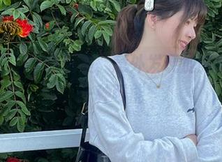 翻看闪月半的图集，意外发现加藤惠的另一种可能