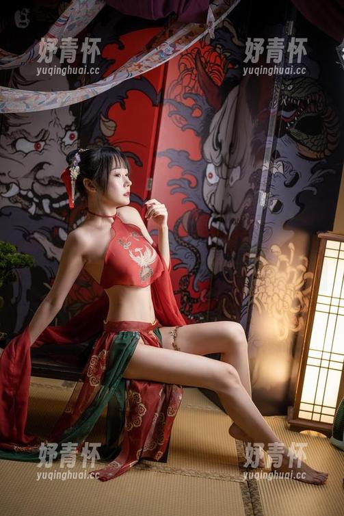 香草喵露露 校服侠的超能力:香草喵露露图包,秒杀所有平淡无奇的穿搭!