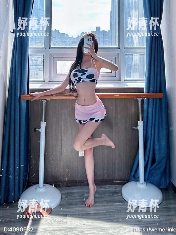 微密圈 - 在黎允熙baby的珍珠少女系列中，每张图片都像是偷偷拯救我平淡的日子！